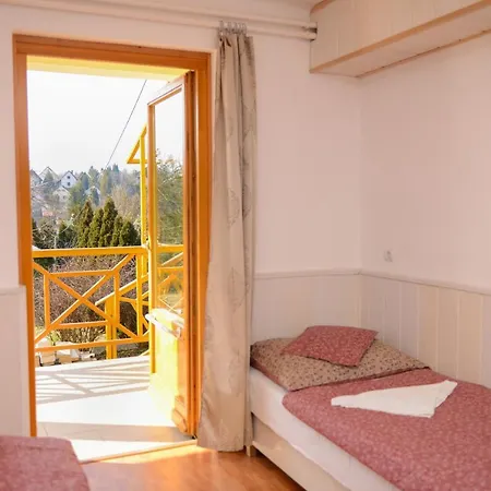 Napsugar Panzio Bed & Breakfast
